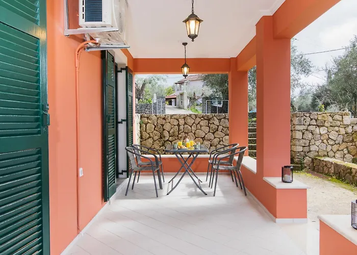 Spiros Holidays House Δουκάδες