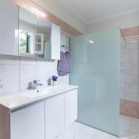 Apartman Spiros Holidays House Doukádes