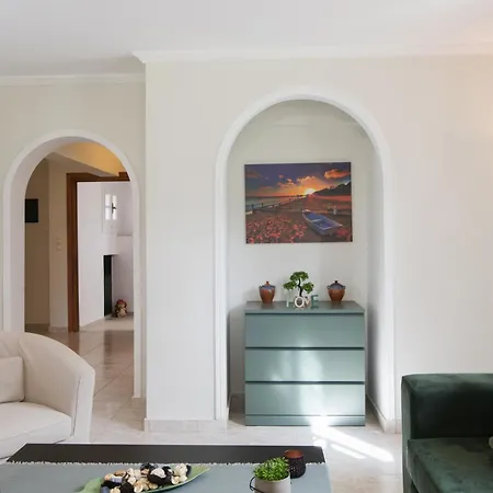 Spiros Holidays House * Doukádes