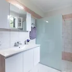 아파트 Spiros Holidays House Doukádes